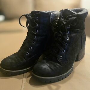 Carlos Santana Women's Black Ankle Boots